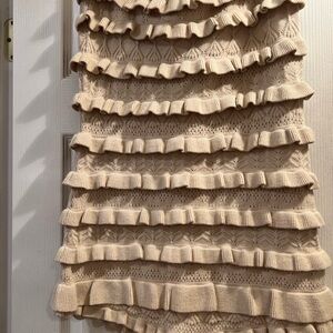 AKIRA Textured Ruffle Skirt in Cream
